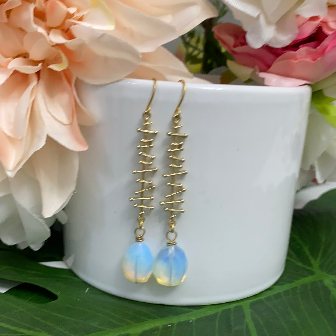 Evona Earrings - Opalite